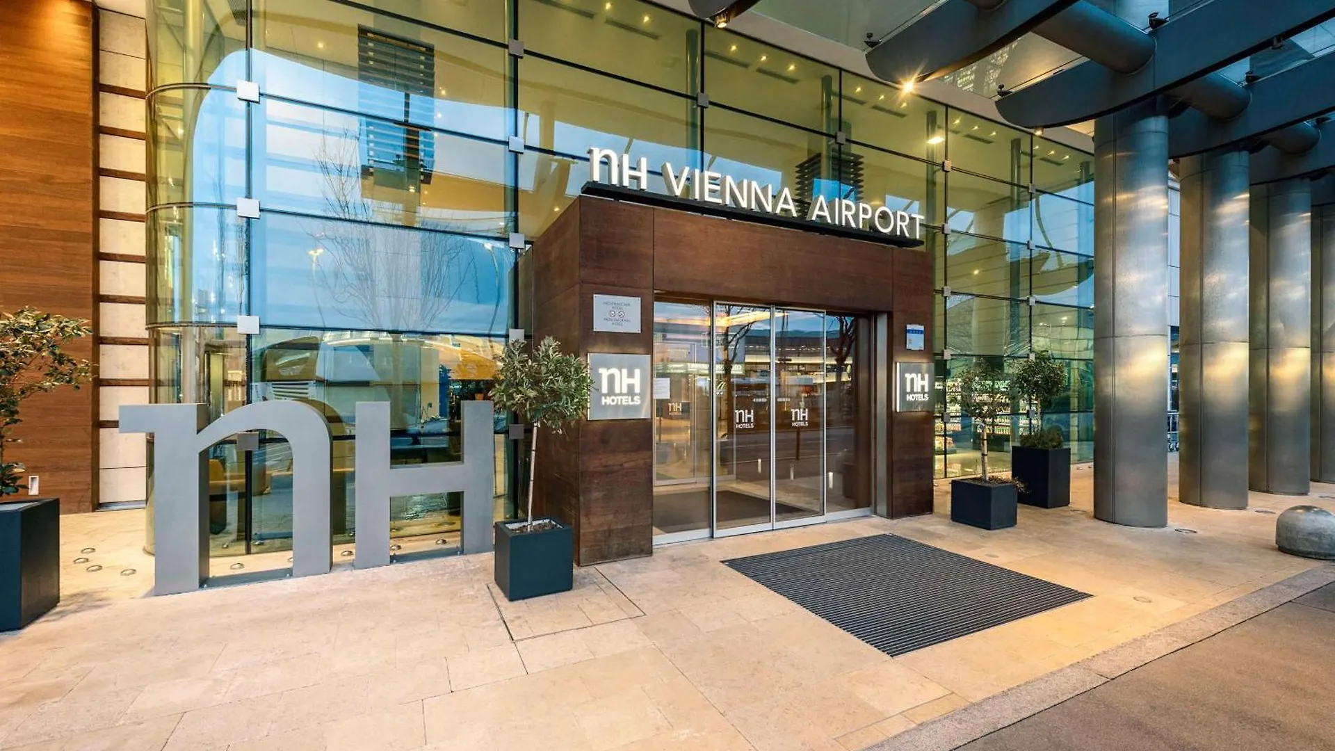 Nh Vienna Airport Conference Center Hotel Schwechat