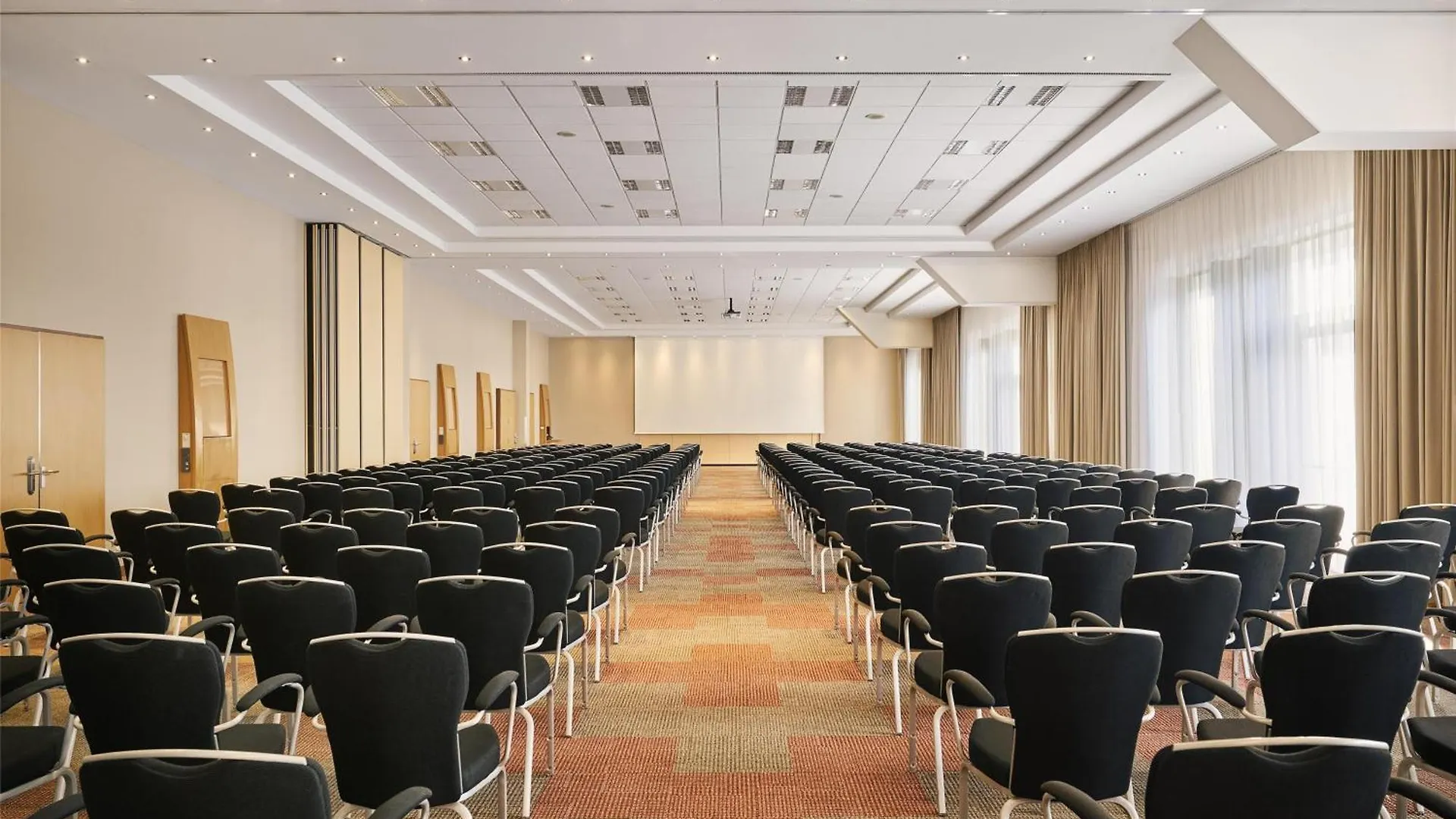 Nh Vienna Airport Conference Center Hotel Schwechat