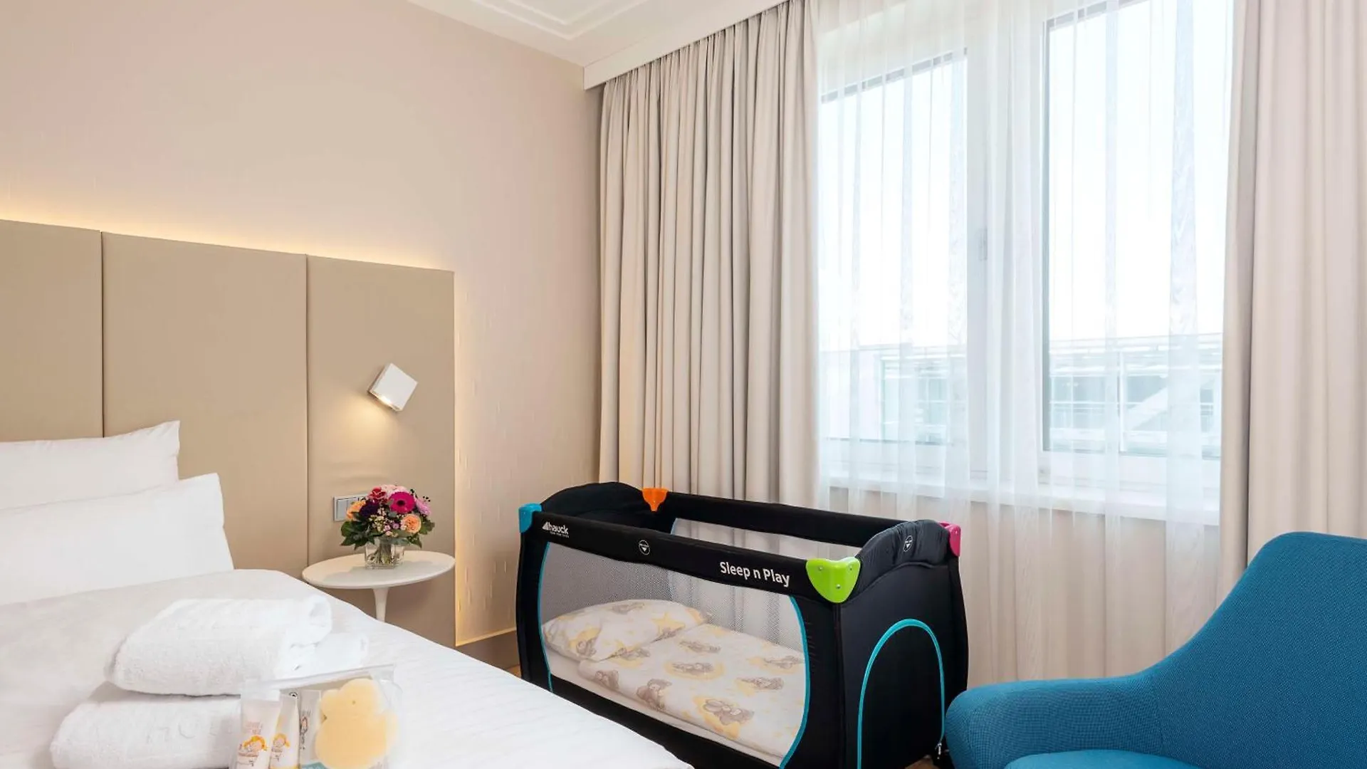 Nh Vienna Airport Conference Center Hotel Schwechat 4*,  Austria