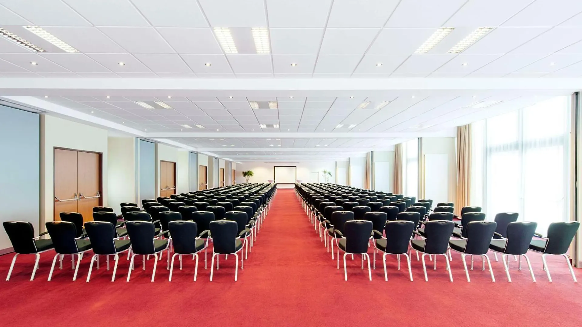 Nh Vienna Airport Conference Center Hotel Schwechat